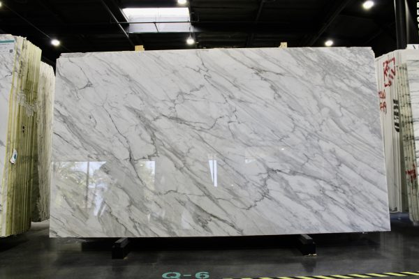 Calacatta Borghini Premium UMM12113