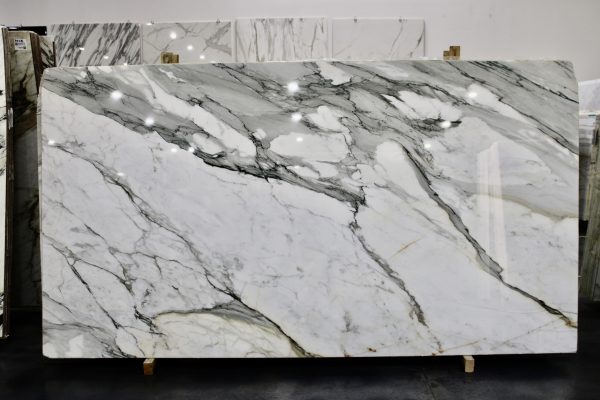 Calacatta Borghini UMM35433
