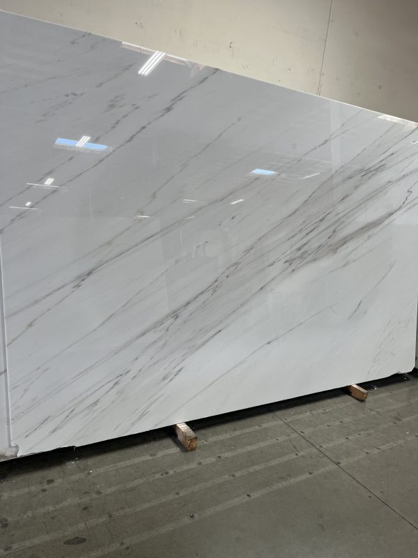 Calacatta Lincoln Gold - Marble - Image 3