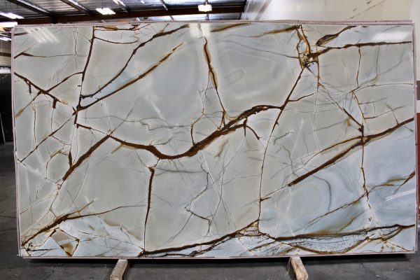 Blue Roma - Quartzite