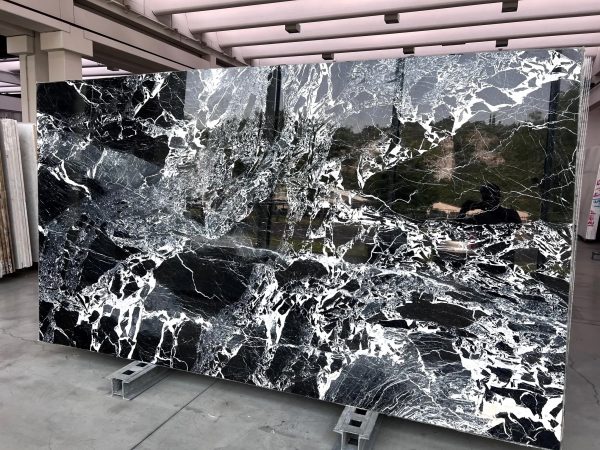 Grand Antique - Marble