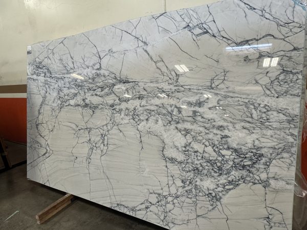 Fantasy Lux - Quartzite - Image 2