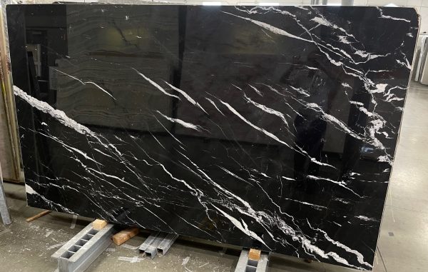 Black Caviar - Marble