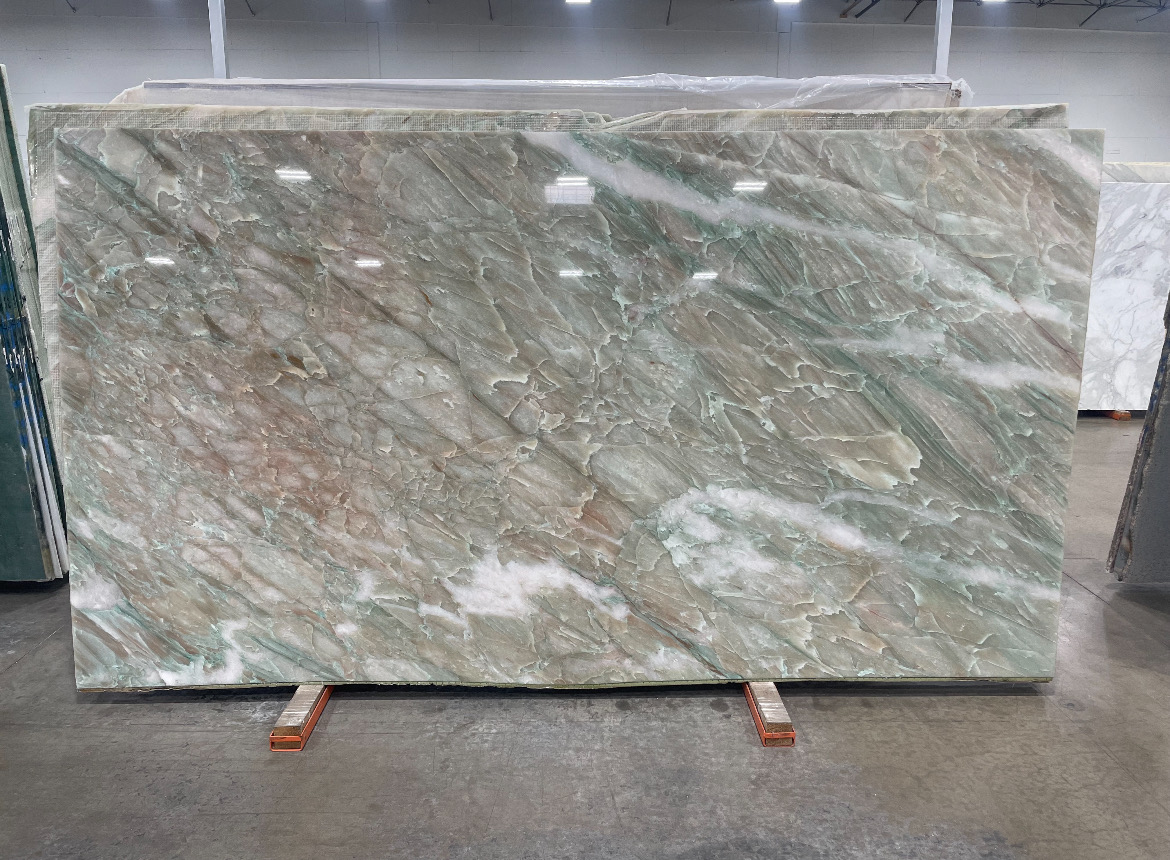 Alexandrita - Quartzite