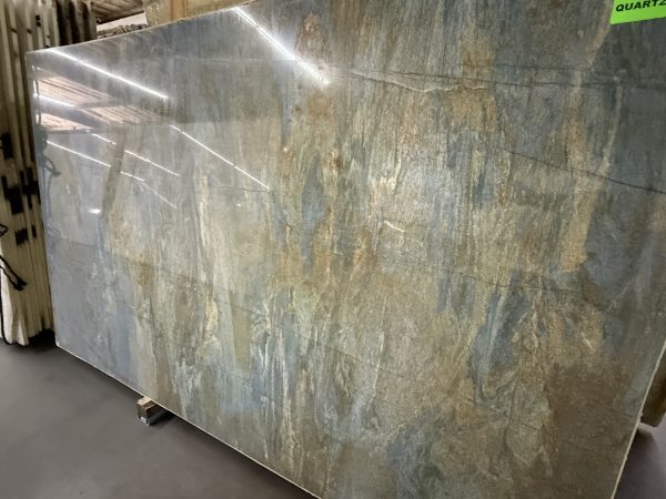 Azul de Mare - Quartzite