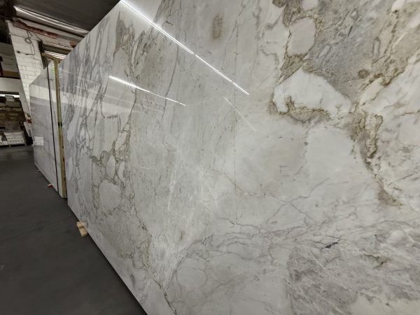 Calacatta Michelangelo - Marble - Image 3