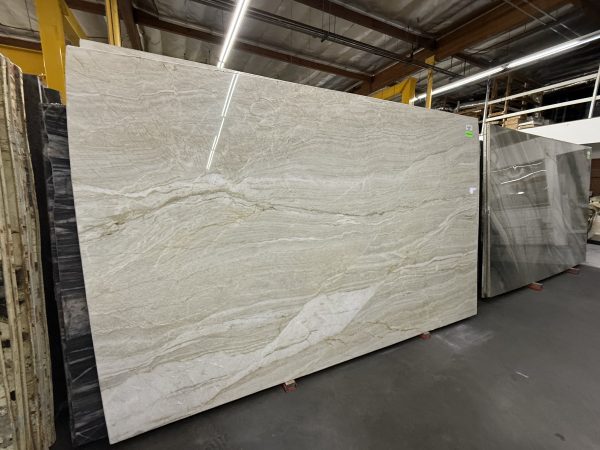 Chateau Blanc - Quartzite