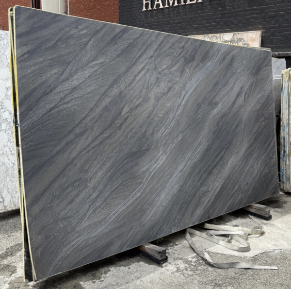 Black Tempest/Copper Fusion Dark - Quartzite