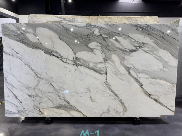 Calacatta Borghini - Marble