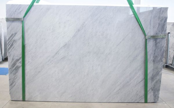 White Carrara - Marble (3cm)
