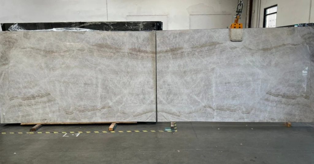 Quartzite Kitchen Island Trends for Modern Homes