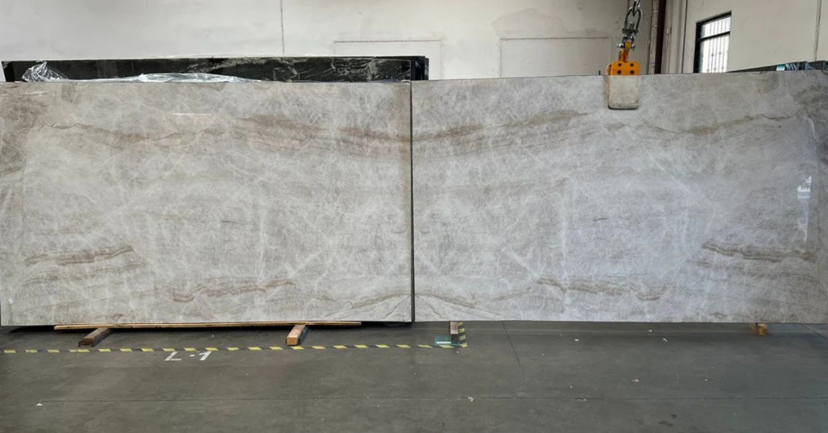 Quartzite Kitchen Island Trends for Modern Homes