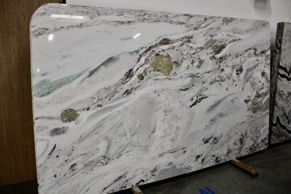 CH-EM84662-scaled-1.jpg CH-EM84662-scaled-1.jpg