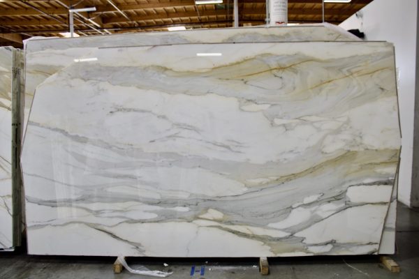 Calacatta-Borghini-Gold-EM72112-scaled-1.jpg Calacatta-Borghini-Gold-EM72112-scaled-1.jpg