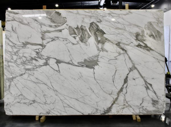 Calacatta-Vagli-Premium-UMM32332-scaled-1.jpeg