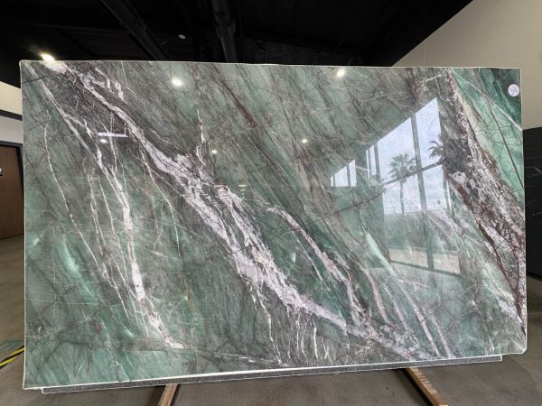 IMG_2330-1.jpg IMG_2330-1.jpg