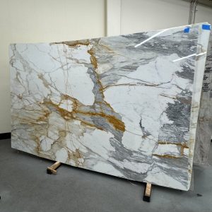 Calacatta Machia Vechia - Marble