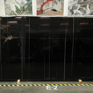 Sahara Noir - Marble