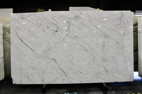 Statuarietto-Extra-UMM09093-scaled-1.jpeg Statuarietto-Extra-UMM09093-scaled-1.jpeg