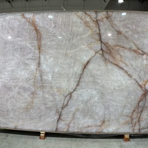 Crystallo Vitrum by Antolini